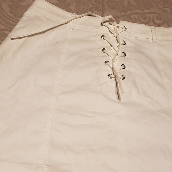 Forever 21 Skirt - Picture 1 of 4